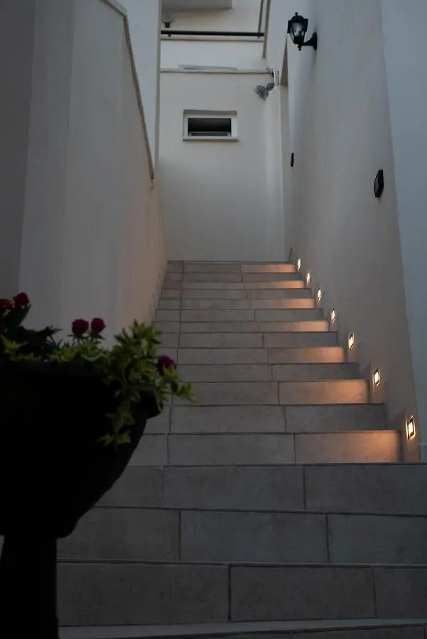 Camera Doppia Letti Singoli Senza Finestra Dimora Guerrieri Appartement Brindisi 0*,